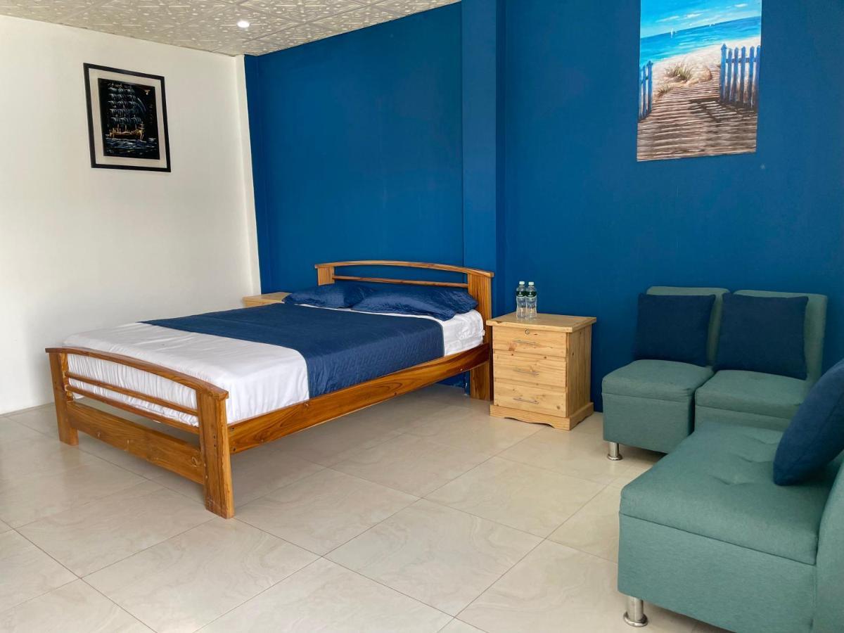Hostal Tropicoco Hotel Playas Exterior foto